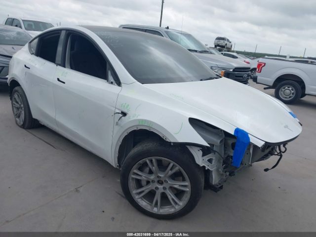 2022 TESLA MODEL Y 7SAYGDEE9NA013302