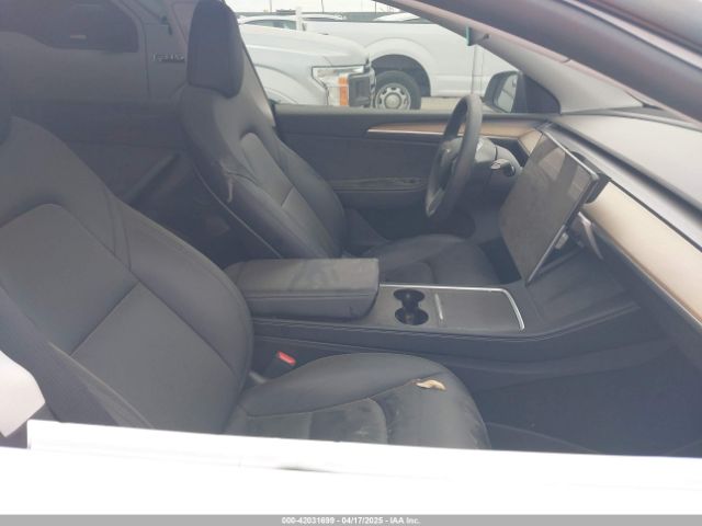 2022 TESLA MODEL Y 7SAYGDEE9NA013302 Photo 4