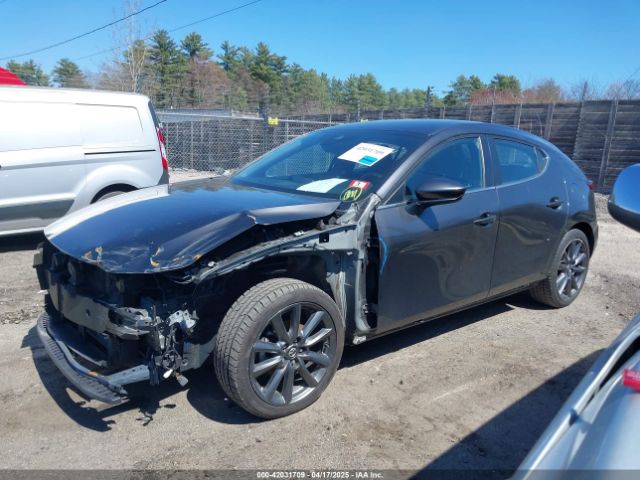 JM1BPAKL0M1321246 Mazda Mazda3 Select