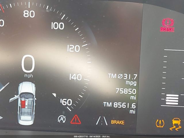 7JR102FK8KG002051 Volvo S60 T5 Momentum