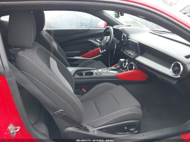 1G1FB1RS1J0171753 Chevrolet Camaro 1lt