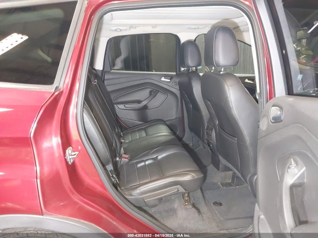 1FMCU9J9XEUD69589 Ford Escape Titanium