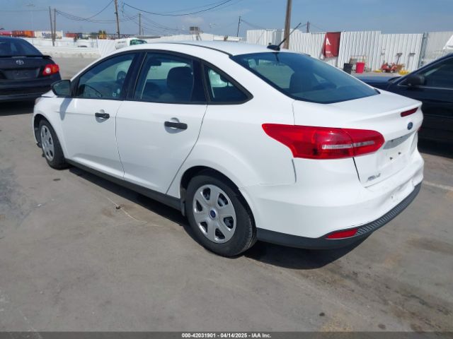 1FADP3E20GL238664 Ford FOCUS S
