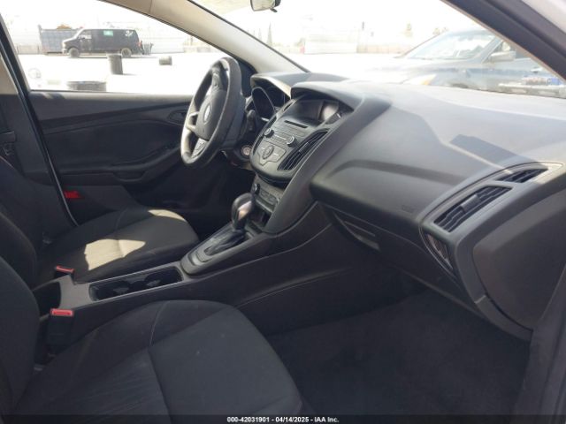 1FADP3E20GL238664 Ford FOCUS S