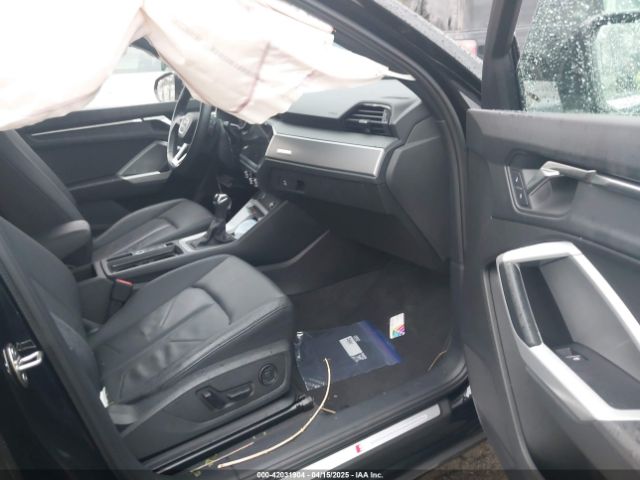 WA1DECF30P1032998 Audi Q3 S Line Premium