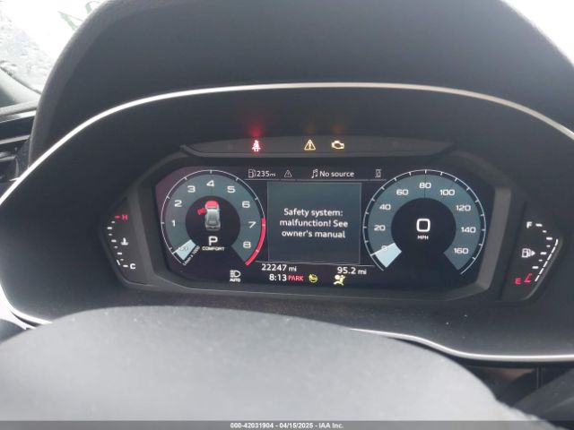 WA1DECF30P1032998 Audi Q3 S Line Premium