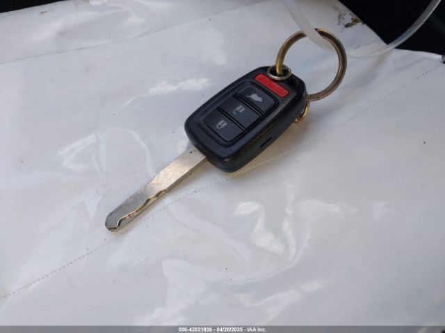 2HKRW5H36JH426040 Honda CR-V LX