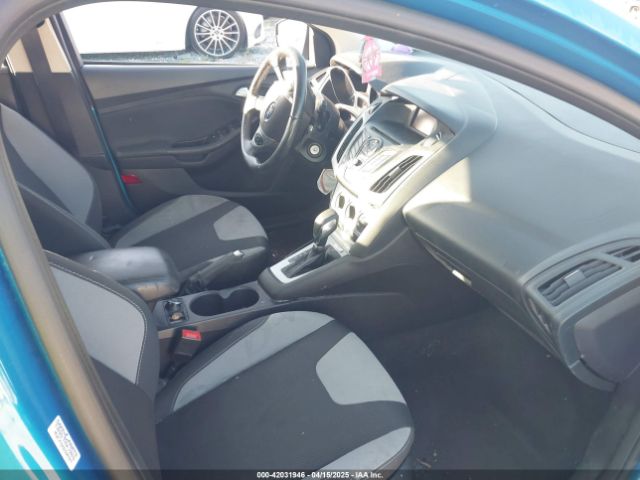 1FADP3K21EL403591 Ford FOCUS SE