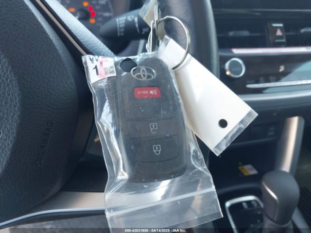 2023 TOYOTA COROLLA CROSS 7MUCAAAG8PV065431 Photo 10