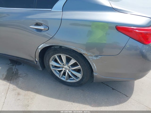 JN1BV7AP5EM675859 Infiniti Q50 Premium