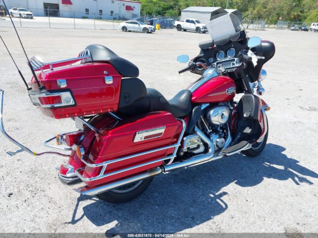 2013 HARLEY-DAVIDSON FLHTCU 1HD1FCM10DB608021 Photo 3
