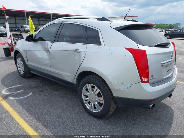 2011 CADILLAC SRX 3GYFNAEY5BS563048 Photo 2