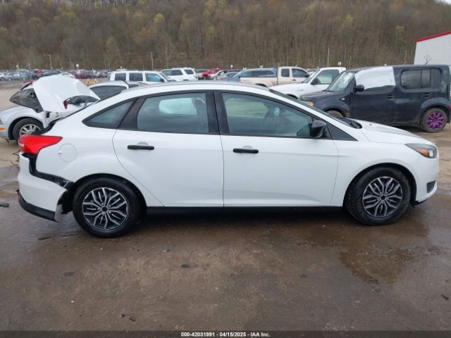 1FADP3E2XFL343226 Ford FOCUS S
