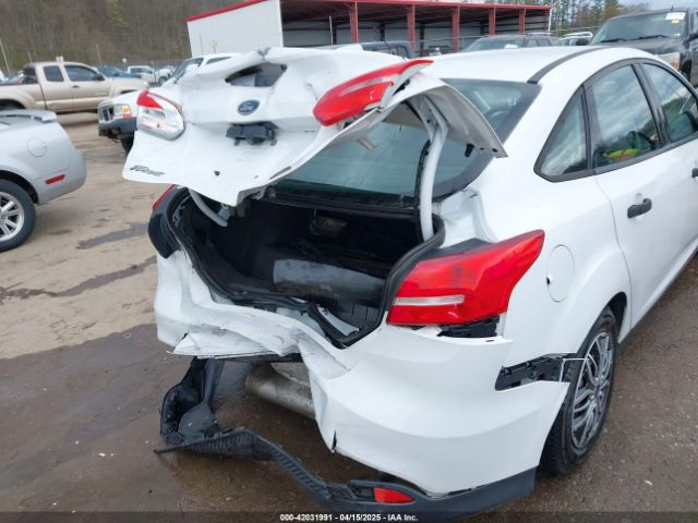 1FADP3E2XFL343226 Ford FOCUS S