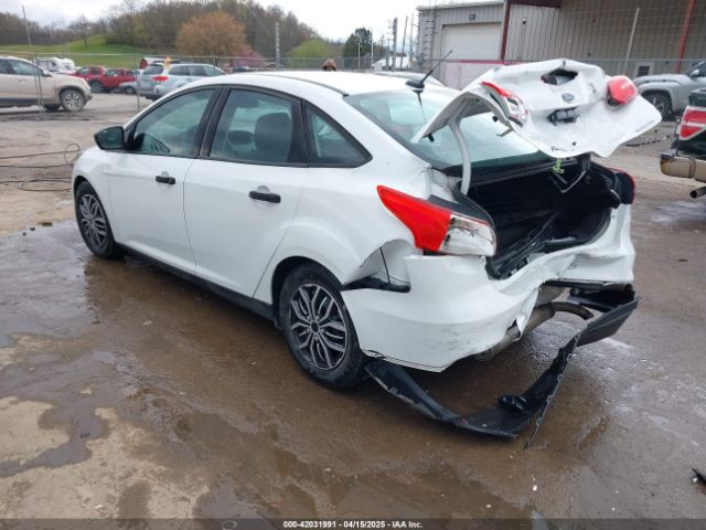 1FADP3E2XFL343226 Ford FOCUS S