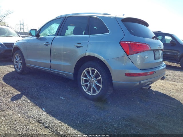 2011 AUDI Q5 WA1LFAFP9BA086938 Photo 2