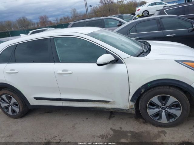 KNDCB3LC0H5060051 KIA NIRO FE