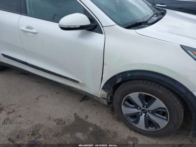 KNDCB3LC0H5060051 KIA NIRO FE