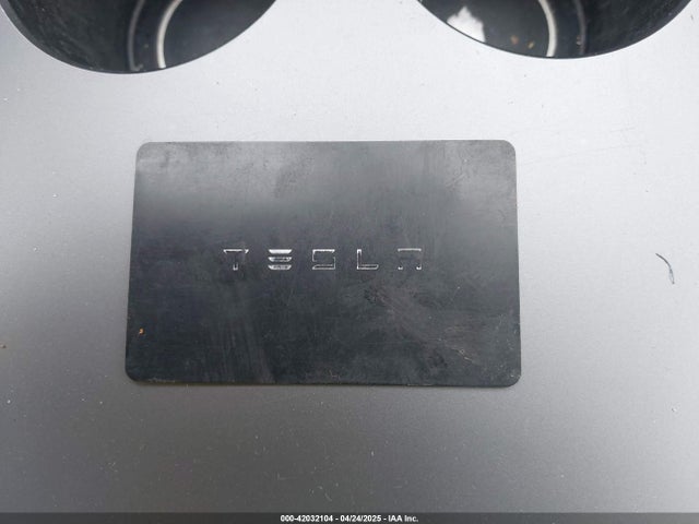 2021 TESLA MODEL Y 5YJYGAEE1MF149887 Photo 10