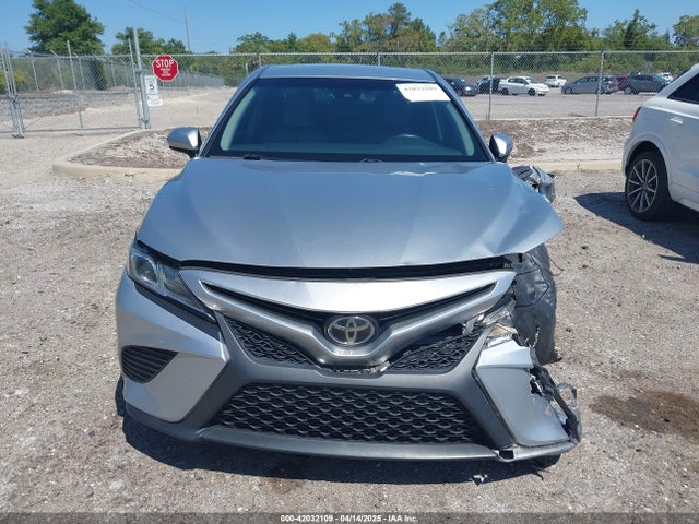 4T1B11HK6JU029106 Toyota CAMRY SE