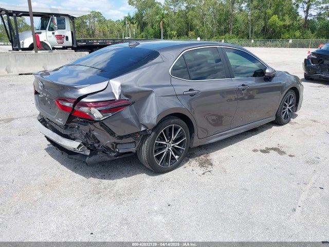4T1G31AK8MU554036 Toyota CAMRY SE