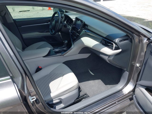 4T1G31AK8MU554036 Toyota CAMRY SE