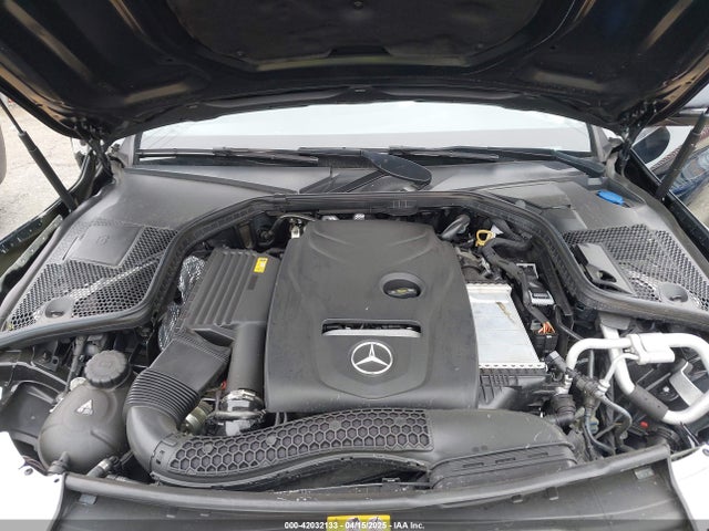 55SWF4JB6JU265619 Mercedes-Benz C 300