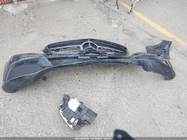55SWF4JB6JU265619 Mercedes-Benz C 300
