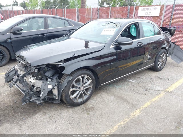 55SWF4JB6JU265619 Mercedes-Benz C 300