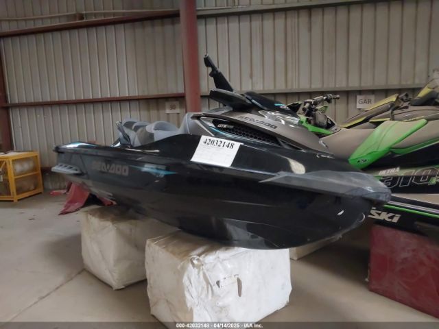 2016 SEADOO GTX-300 LIMITED YDV06677K516