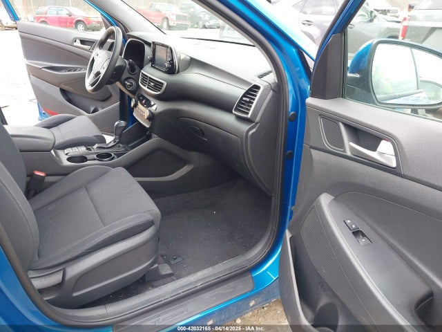 KM8J2CA46LU210855 Hyundai TUCSON SE