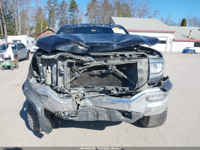 3GTU2MEC8GG113982 GMC Sierra 1500 Sle