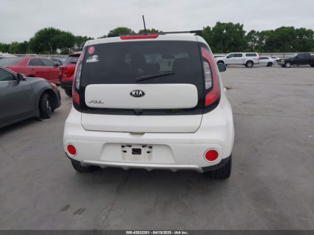 KNDJP3A53J7898937 KIA SOUL +