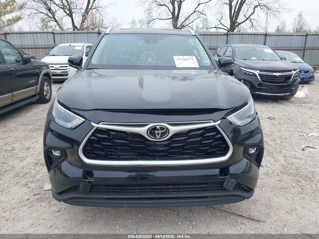 5TDKDRBHXPS040761 Toyota Highlander Xle