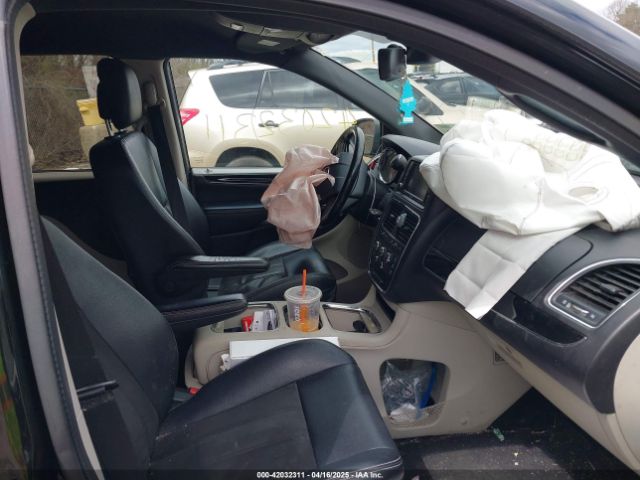 2C4RDGCG9KR804867 Dodge Grand Caravan Sxt