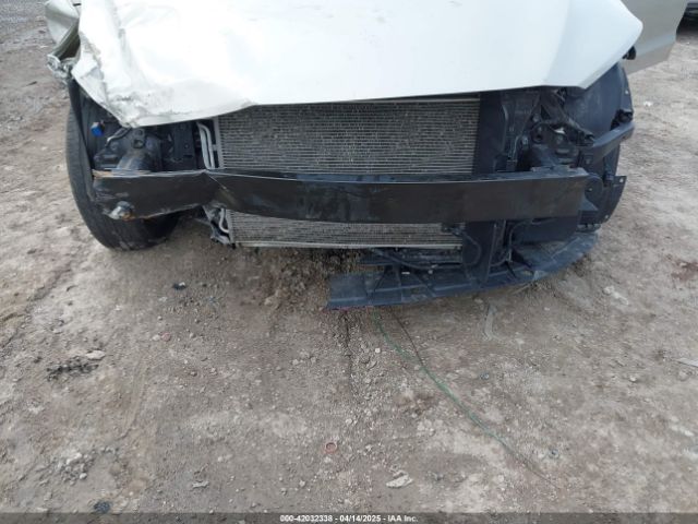 KMHD84LF4JU523481 Hyundai ELANTRA SEL