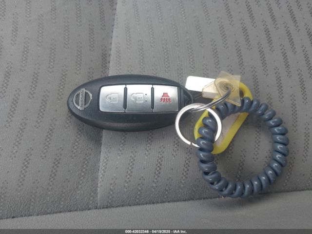 JN8AE2KP8E9104822 Nissan QUEST S