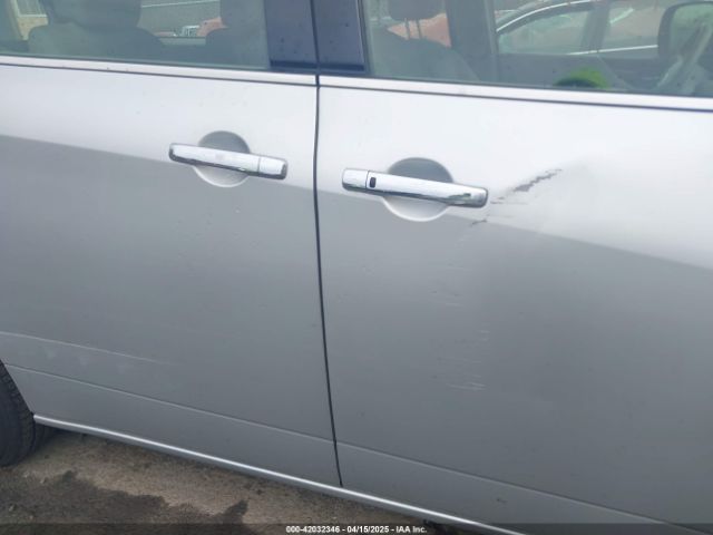 JN8AE2KP8E9104822 Nissan QUEST S