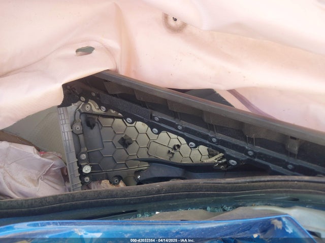 5NPD84LF9JH380476 Hyundai ELANTRA SEL