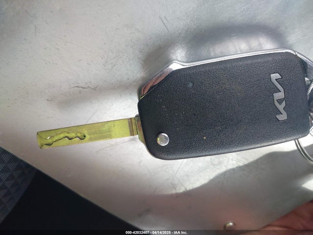 KNDJ23AU8N7160269 KIA SOUL LX