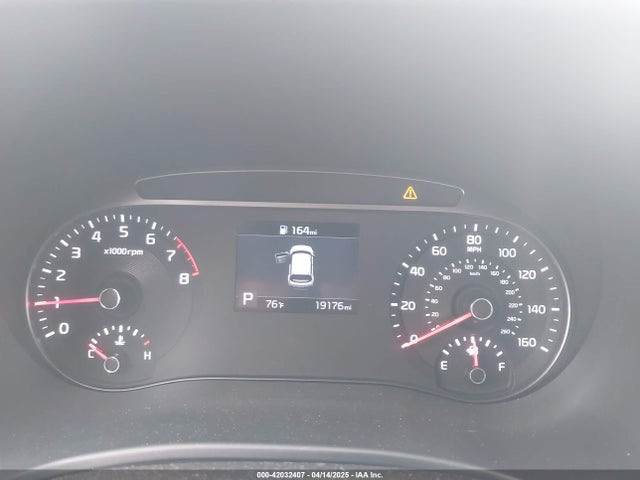 KNDJ23AU8N7160269 KIA SOUL LX
