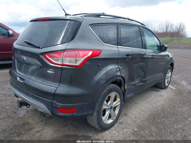 1FMCU9G92GUC22029 Ford ESCAPE SE