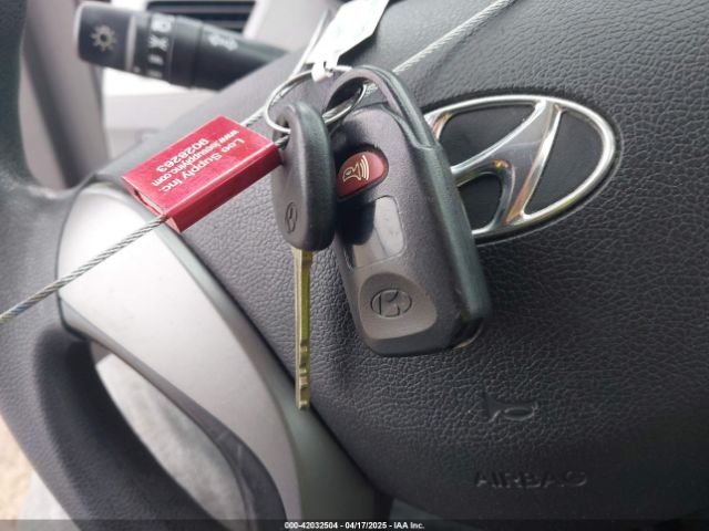 5NPDH4AE5EH520653 Hyundai ELANTRA SE