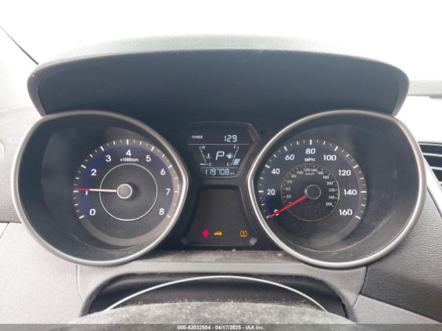 5NPDH4AE5EH520653 Hyundai ELANTRA SE