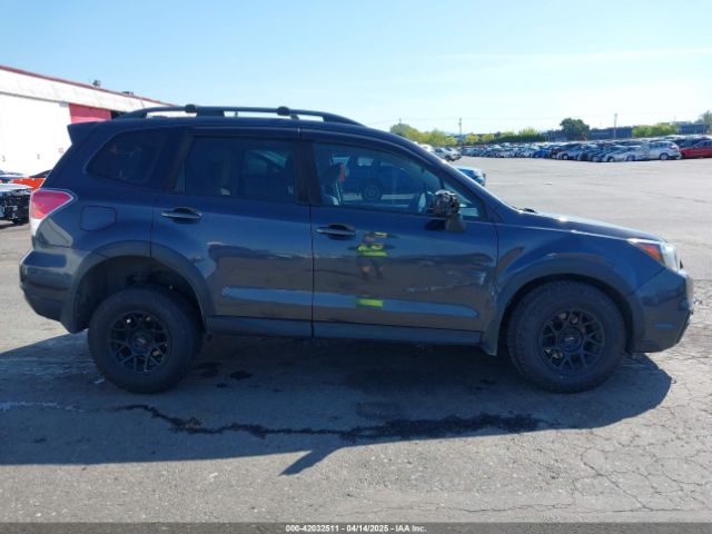 JF2SJAEC5JH519158 Subaru Forester 2.5i Premium