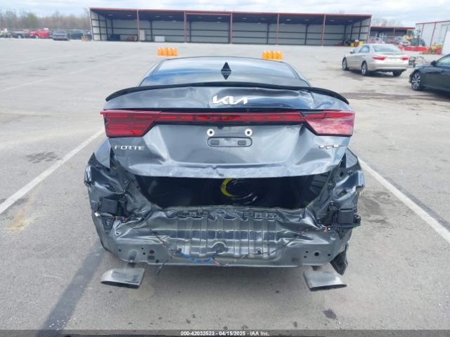 3KPF44AC8RE756498 KIA FORTE GT