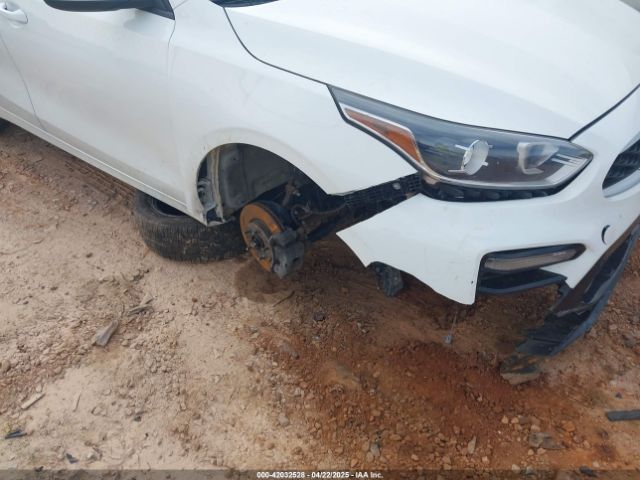 3KPF24AD9KE077229 KIA Forte Lxs