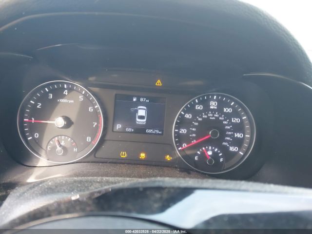 3KPF24AD9KE077229 KIA Forte Lxs