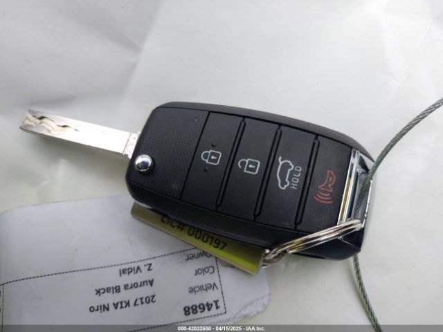 KNDCB3LC6H5051824 KIA NIRO FE