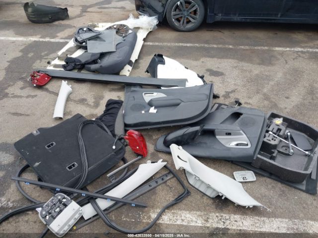 KNDCB3LC6H5051824 KIA NIRO FE